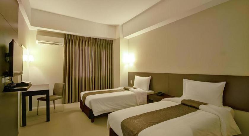 Sequoia Hotel Quezon City Exterior foto
